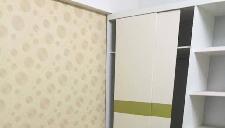 Cho thuê nhà ngõ oto Đào Tấn-Ba Đình DT 50 m2 - 5 tầng - Giá 22 Triệu (ctl)